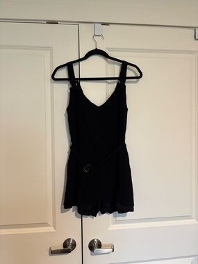 Lulu's Black Sleeveless V-Neck Romper with Belt